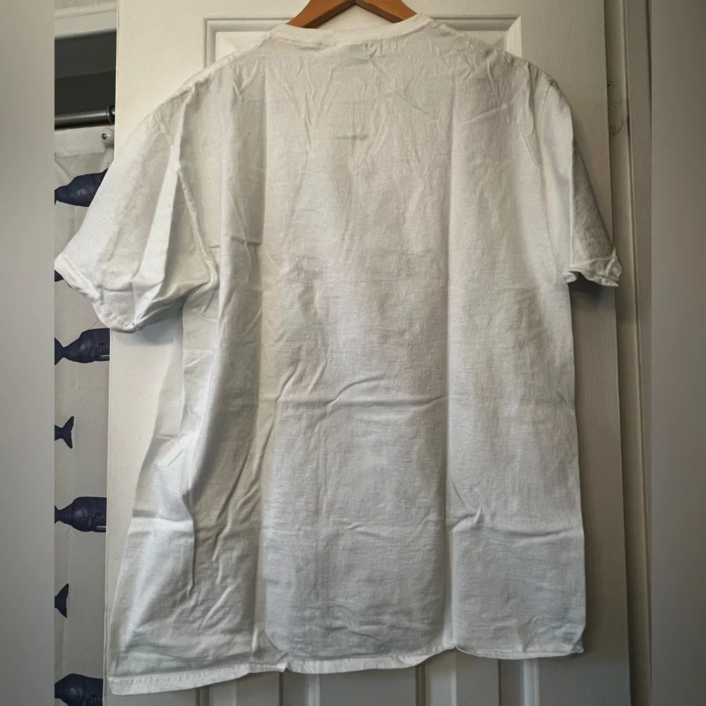 NWOT - TFC “Atomic Ant” White Graphic Men's T-Shirt Size L - Picture 4 of 5